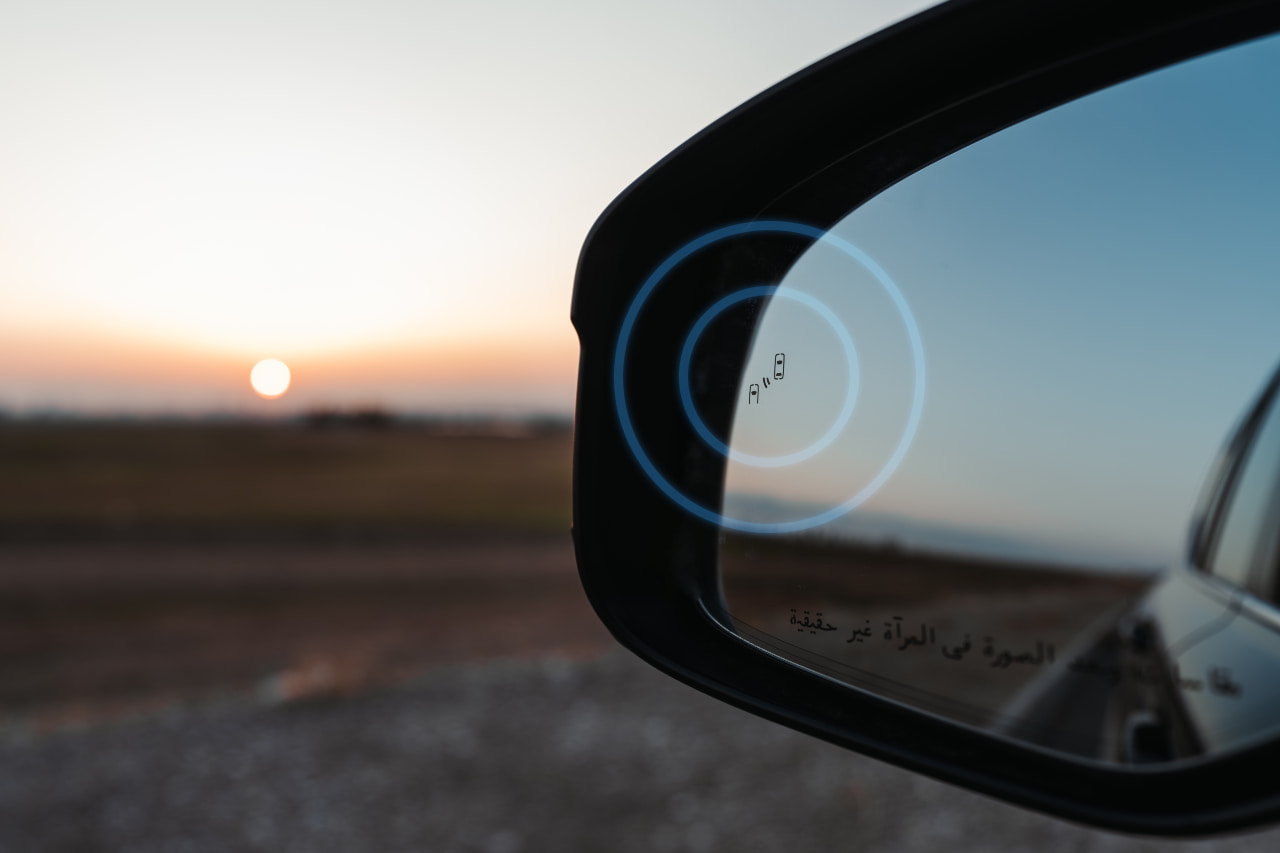 مراقبة النقاط العمياء